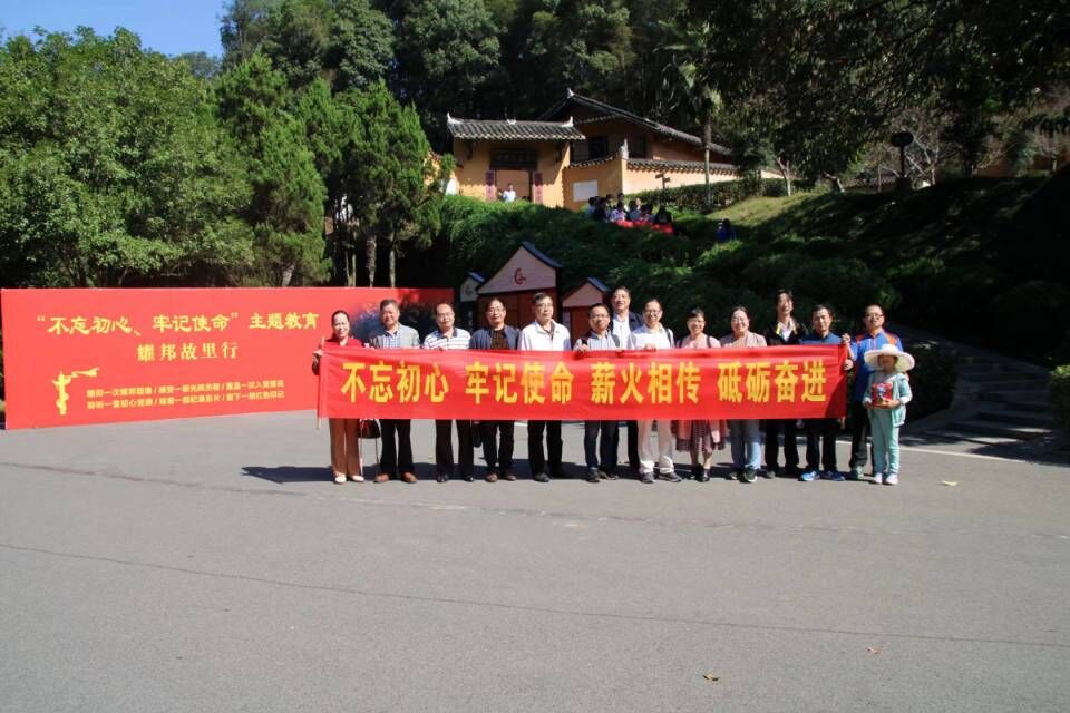 6a13bab7dcdb46cb8ebde8866a606650.jpg 4.jpg