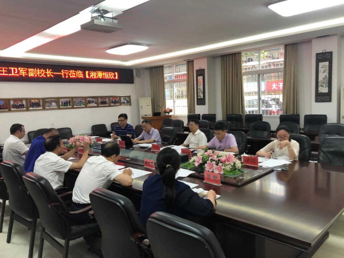 aa967792bbe043429b8e33b882093229.png aa967792bbe043429b8e33b882093229.png