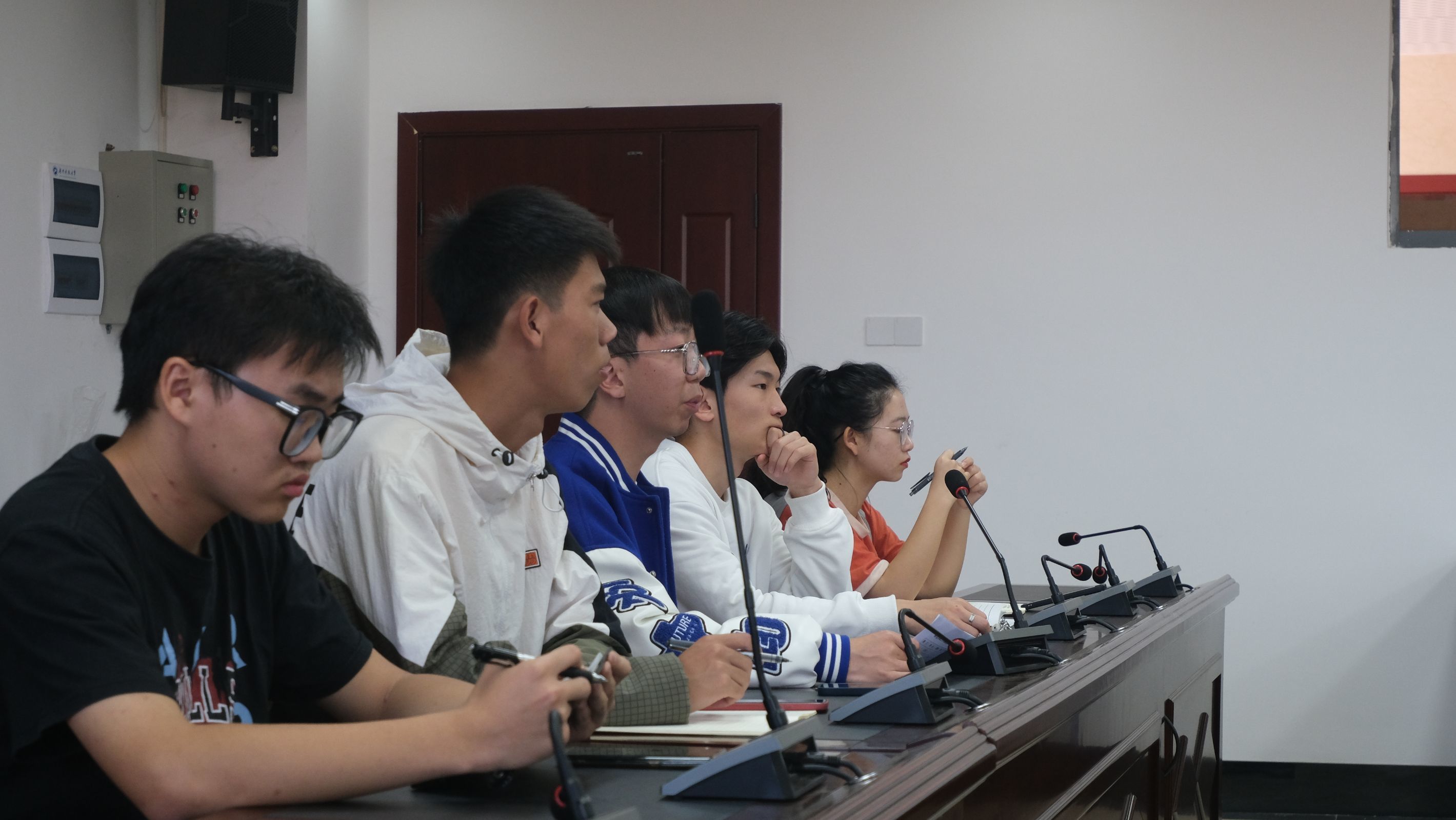 f3daa8831672437a9fc8da82266754d9.jpg f3daa8831672437a9fc8da82266754d9.jpg