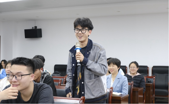 28ee02782bce44bb80351f3fc494c262.png image.png