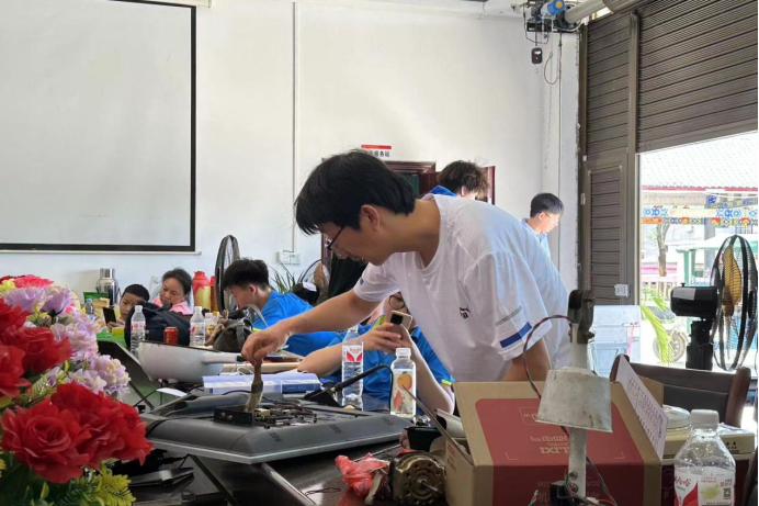 5013b2b63d1643e08170617dcb1cbf54.png 5013b2b63d1643e08170617dcb1cbf54.png