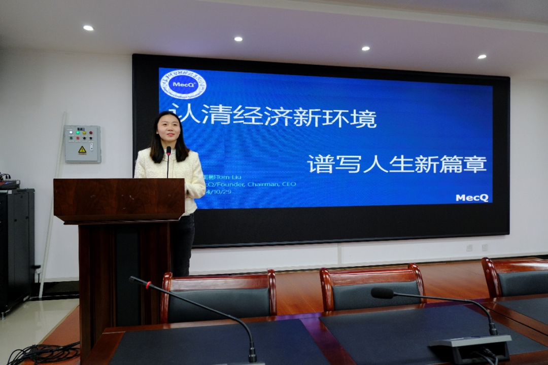 09f59a6fed6a4bc383ca30a414a974f6.gif 09f59a6fed6a4bc383ca30a414a974f6.gif